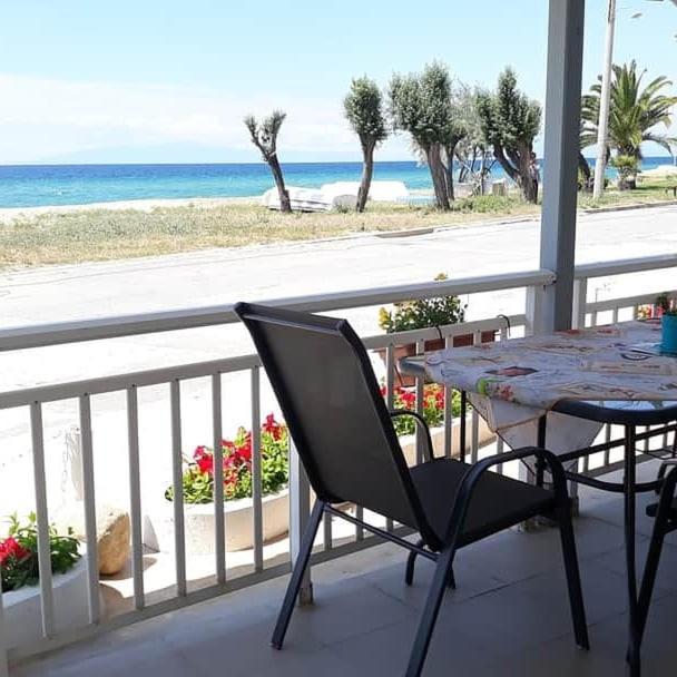 Vasileiadou Coastal Rooms Flogita Exterior foto