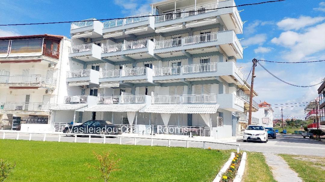 Vasileiadou Coastal Rooms Flogita Exterior foto